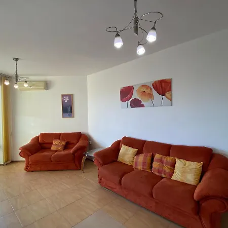 Amadeus 1 - B30 Sunny Apartament *